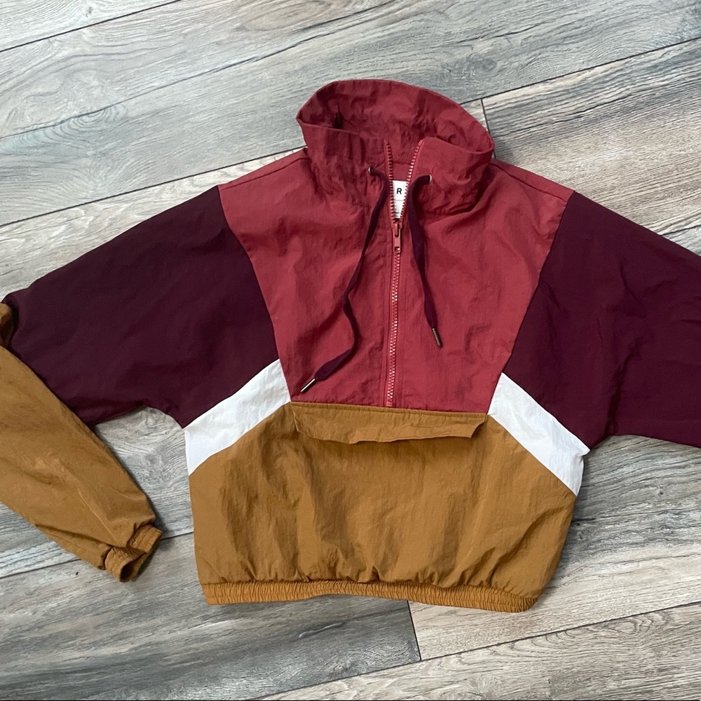 Aero windbreaker jacket size XS